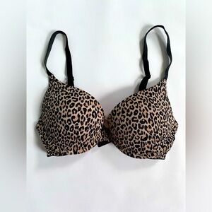 PINK Victorias Secret Leopard Print Push Up Bra